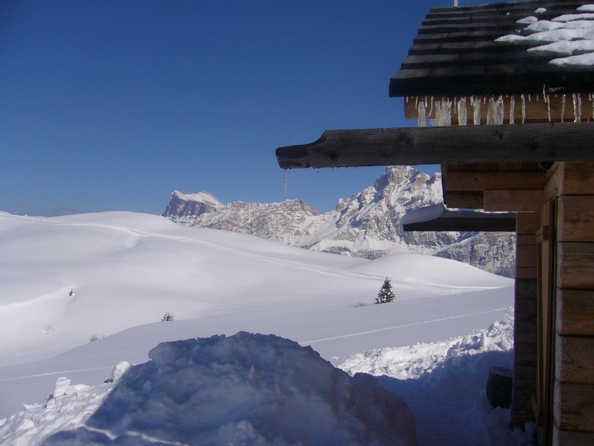 Residence Vajolet San Cassiano Exterior photo